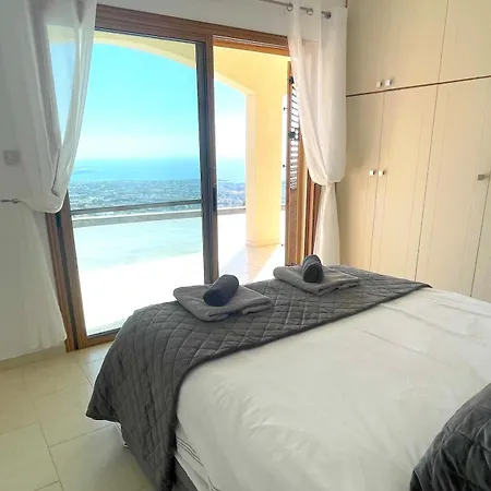 Stunning Sea View And Pool - The View Peyia