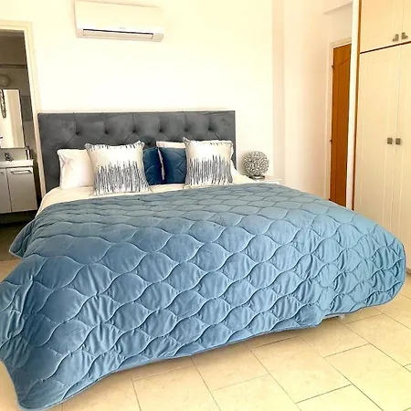 빌라 Stunning Sea View And Pool - The View