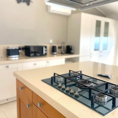 빌라 Stunning Sea View And Pool - The View 페이야