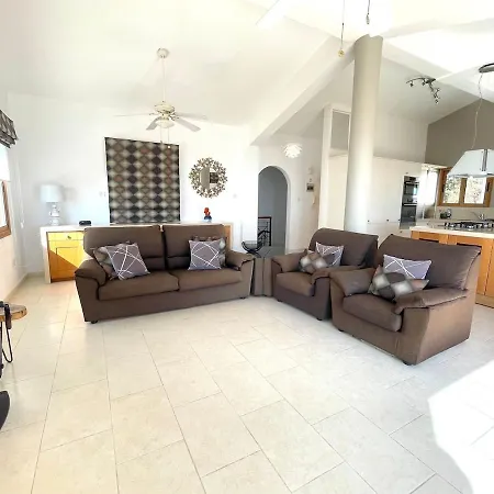 빌라 Stunning Sea View And Pool - The View