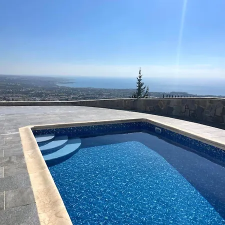 Stunning Sea View And Pool - The View