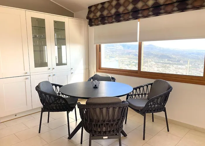 Stunning Sea View And Pool - The View ペイヤ